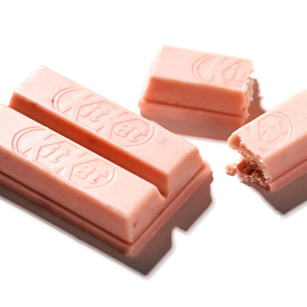 Japanese Kit Kat: Strawberry Otona no Amasa