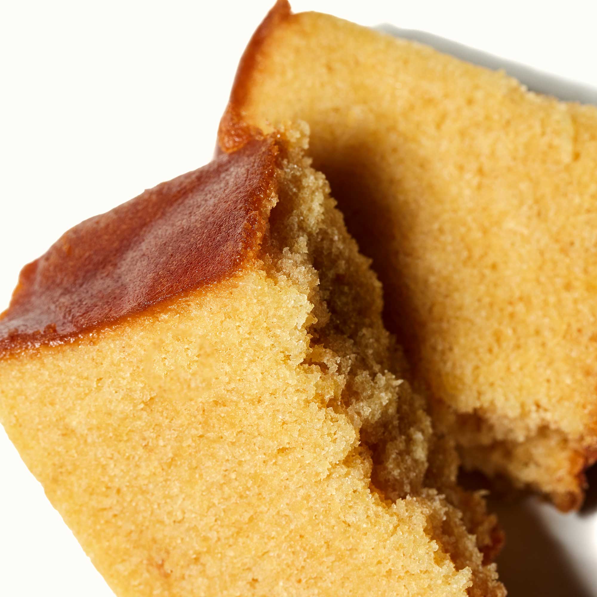 Castella Cake: White Peach (3 Pieces) | Bokksu Market